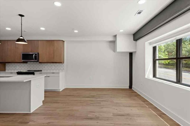 108 Park Place Unit 107