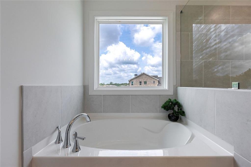 1025 Stonewood Field Road