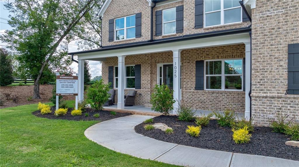 1025 Stonewood Field Road