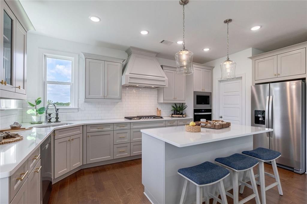 1025 Stonewood Field Road