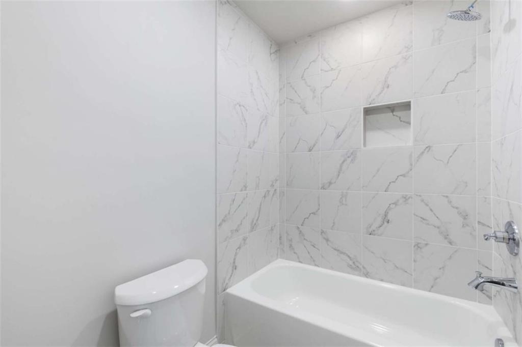 372 Summerville Lane