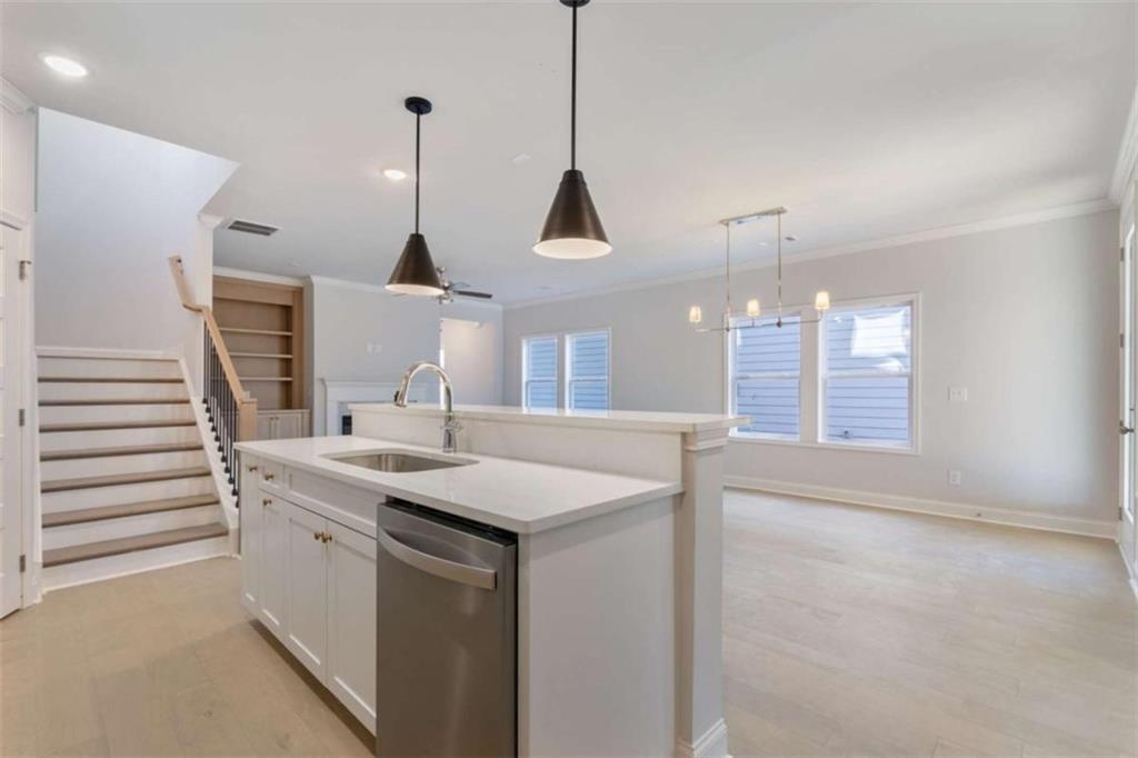 372 Summerville Lane