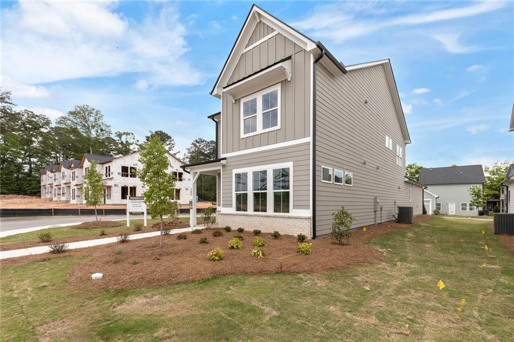372 Summerville Lane