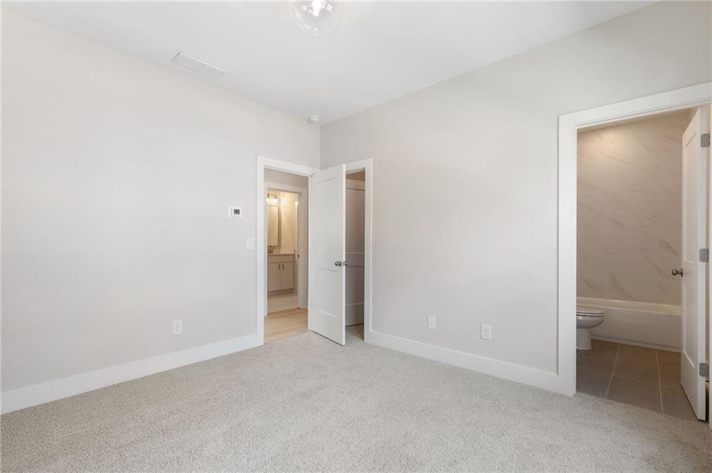 372 Summerville Lane