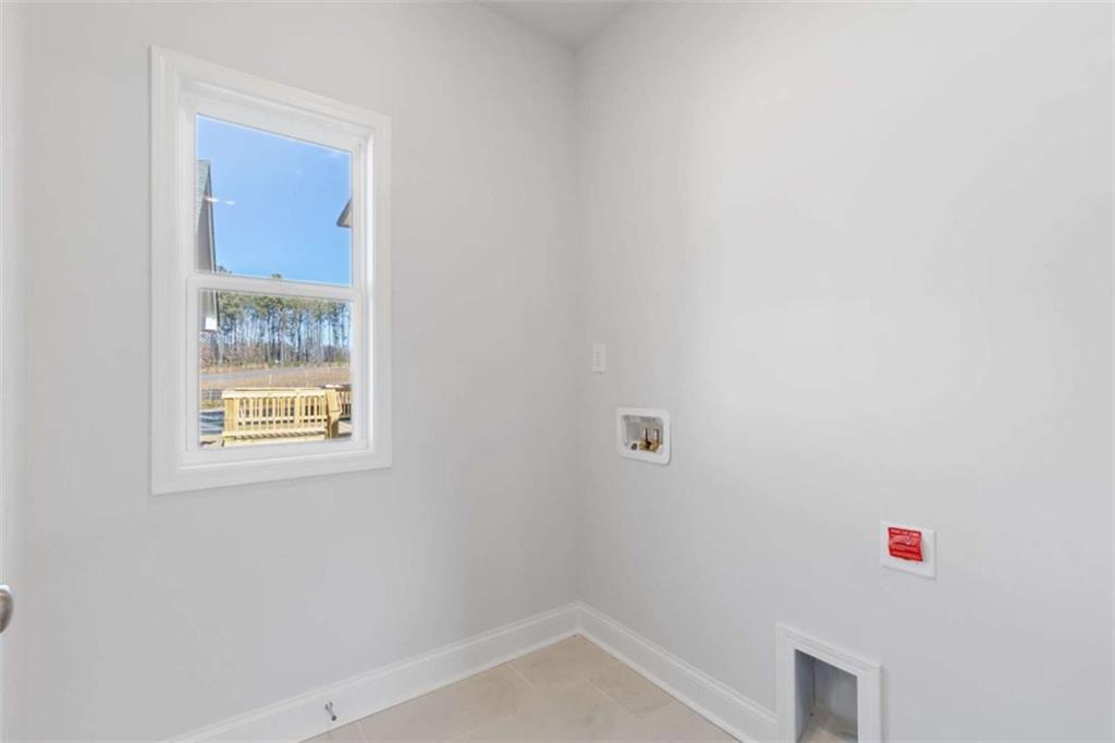 372 Summerville Lane