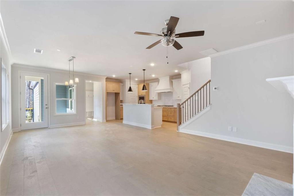 372 Summerville Lane