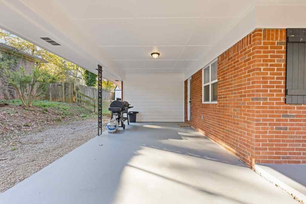 3649 Garden Boulevard