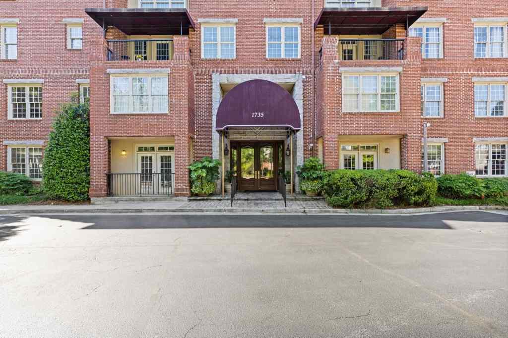 1735 Peachtree Street NE Unit 117