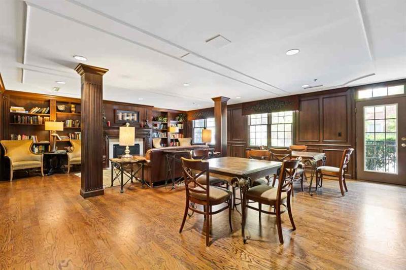 1735 Peachtree Street NE Unit 117