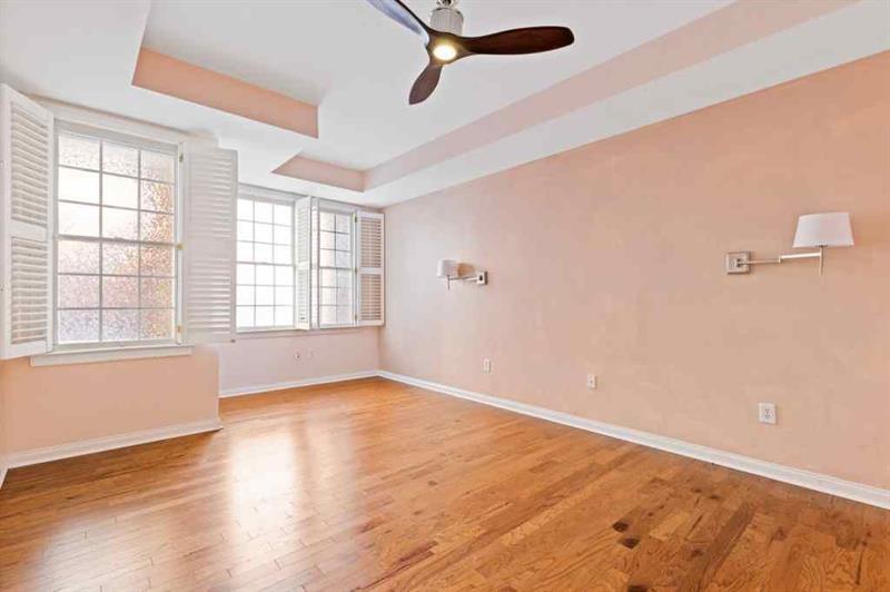 1735 Peachtree Street NE Unit 117