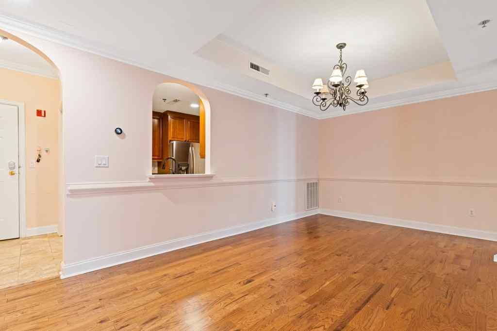 1735 Peachtree Street NE Unit 117