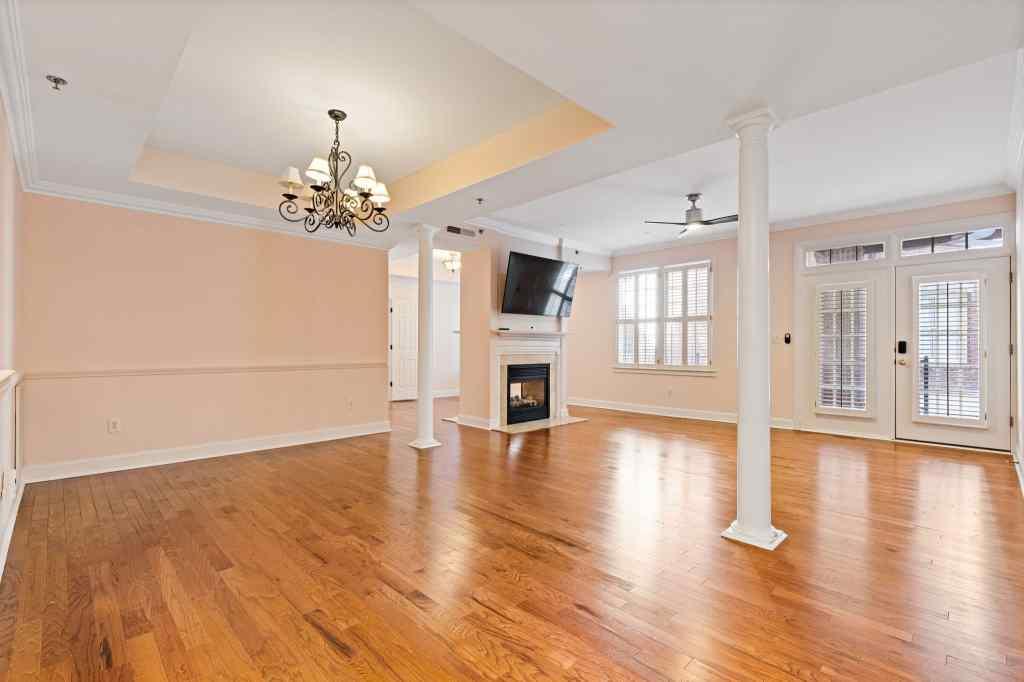 1735 Peachtree Street NE Unit 117