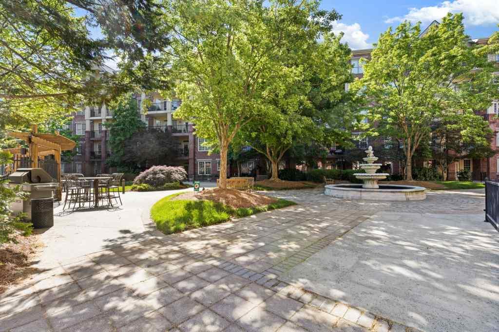 1735 Peachtree Street NE Unit 117