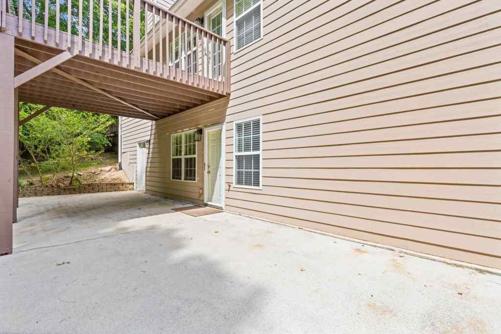 1570 Brooks Pointe Circle