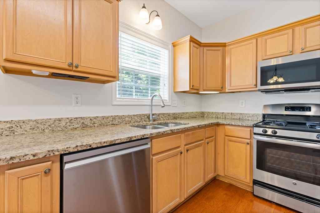 1570 Brooks Pointe Circle