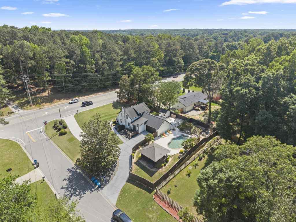 2504 Braselton Highway