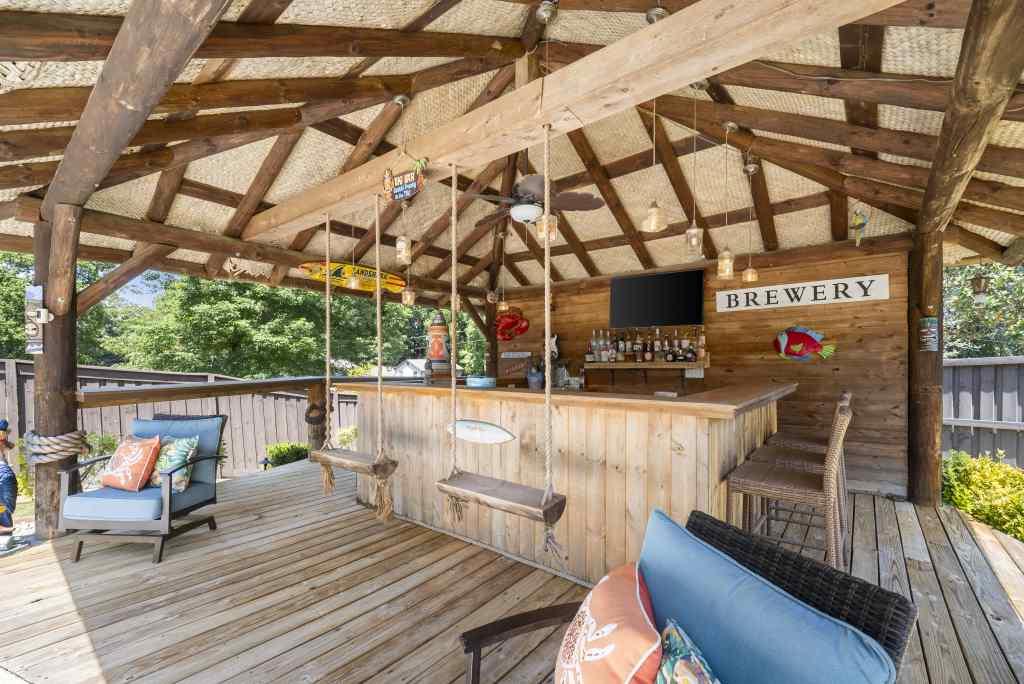 2504 Braselton Highway