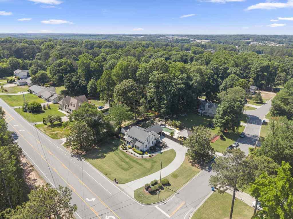 2504 Braselton Highway