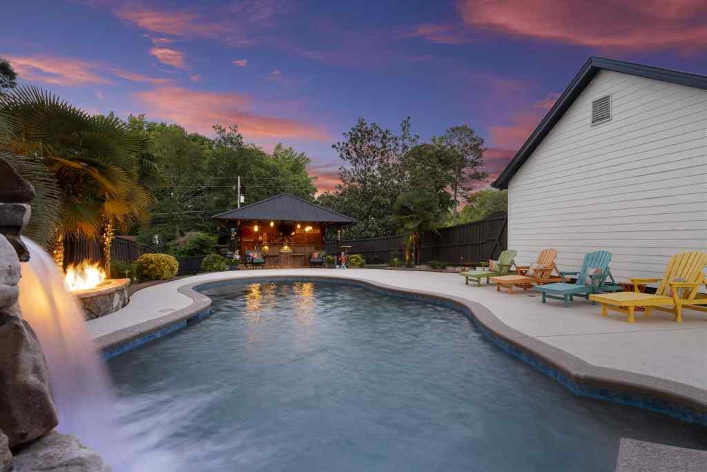 2504 Braselton Highway