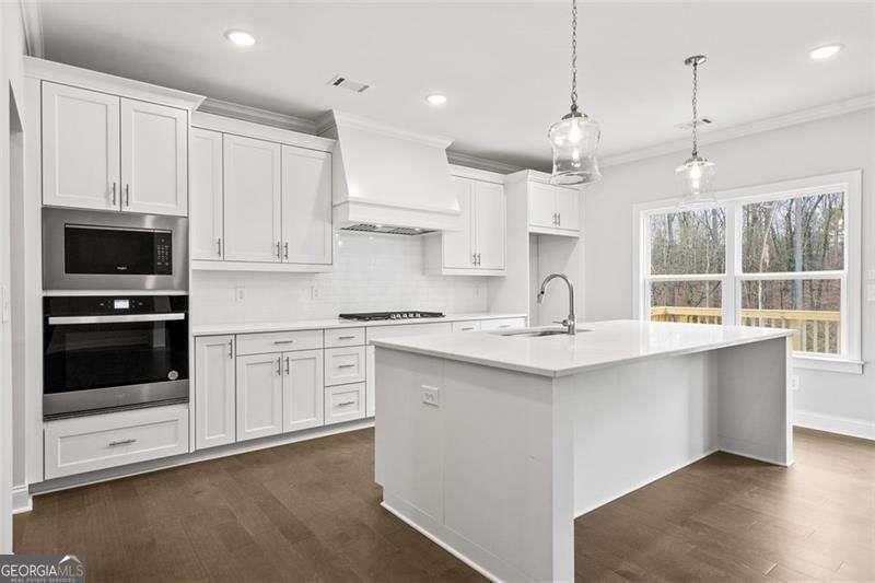 368 Summerville Lane