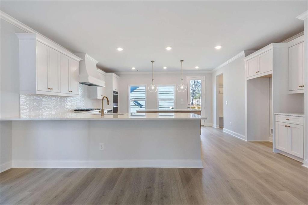 360 Summerville Lane