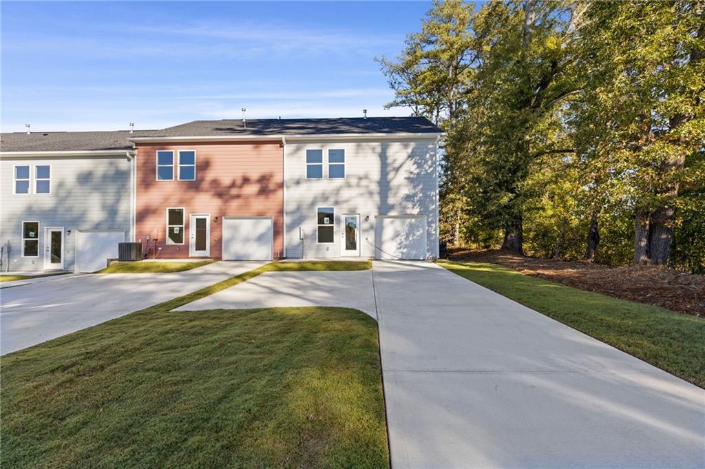 379 Summerville Lane Unit 12