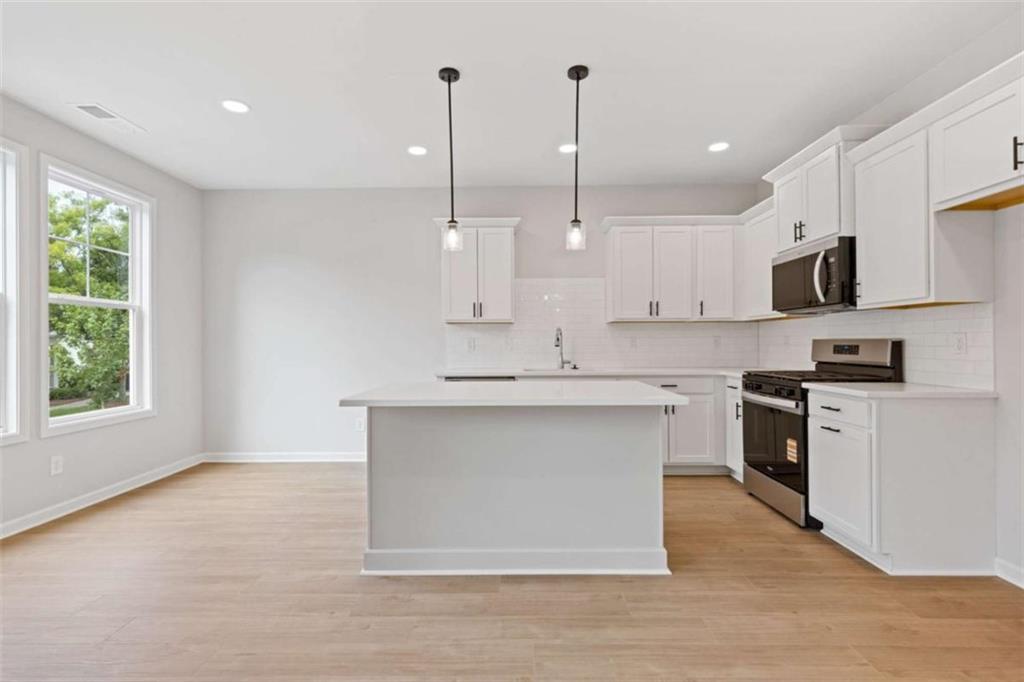 379 Summerville Lane Unit 12