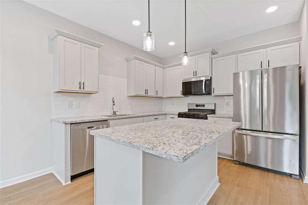 383 Summerville Lane Unit 10