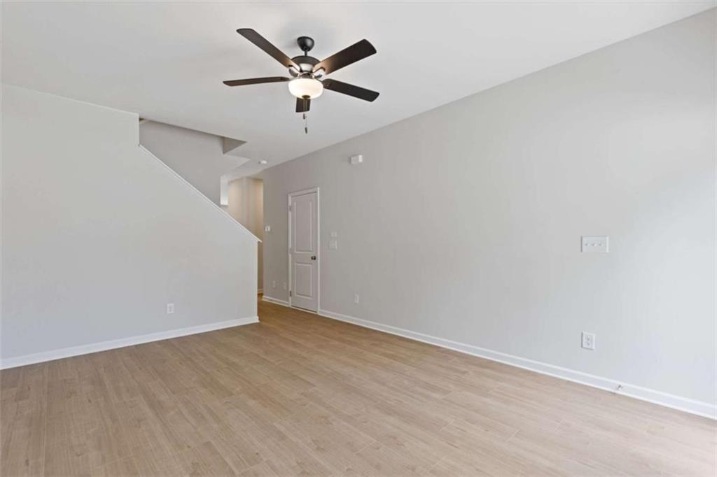 383 Summerville Lane Unit 10