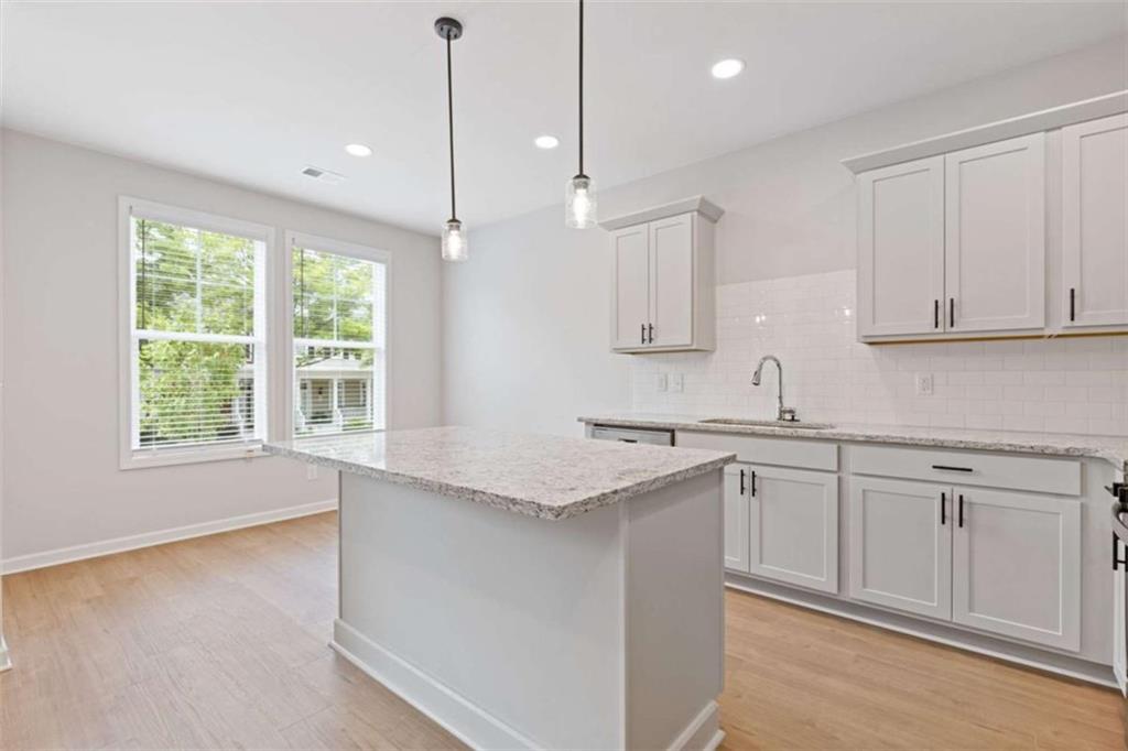 383 Summerville Lane Unit 10
