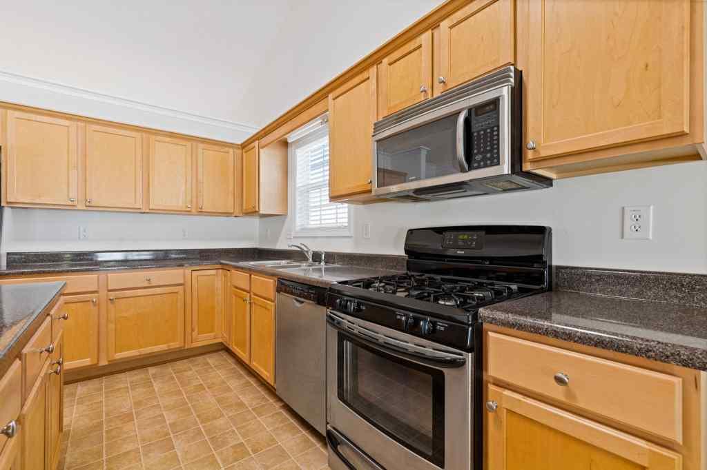 1448 Dulwich Court