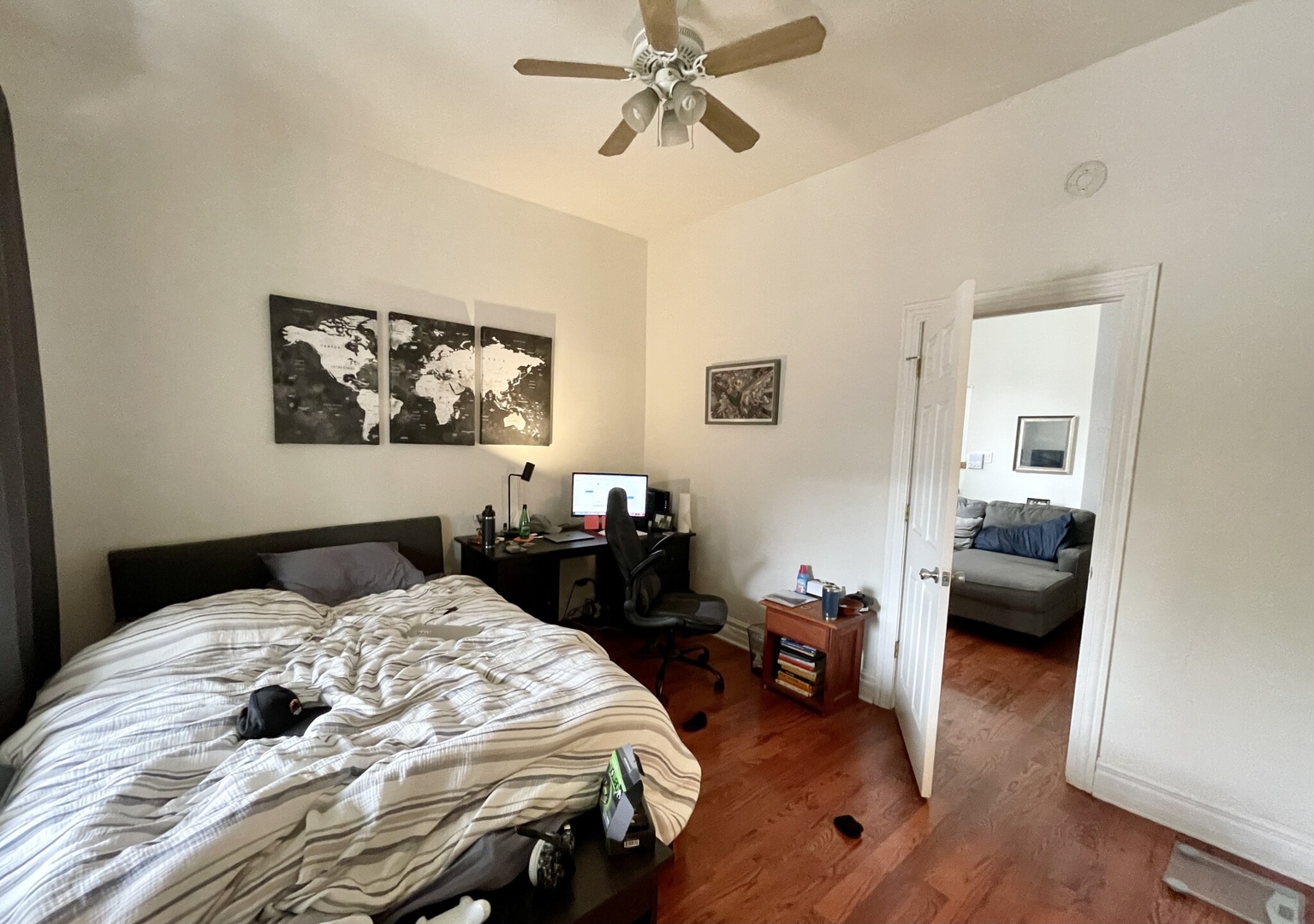 1141 W Webster Avenue Unit: 2R