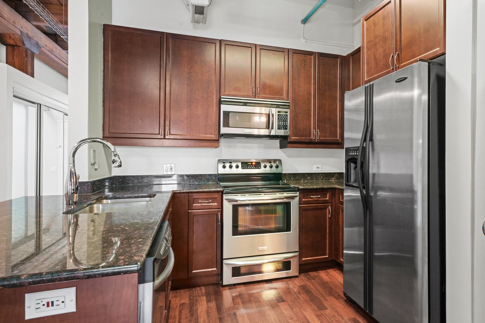 225 W Huron Street Unit: 619