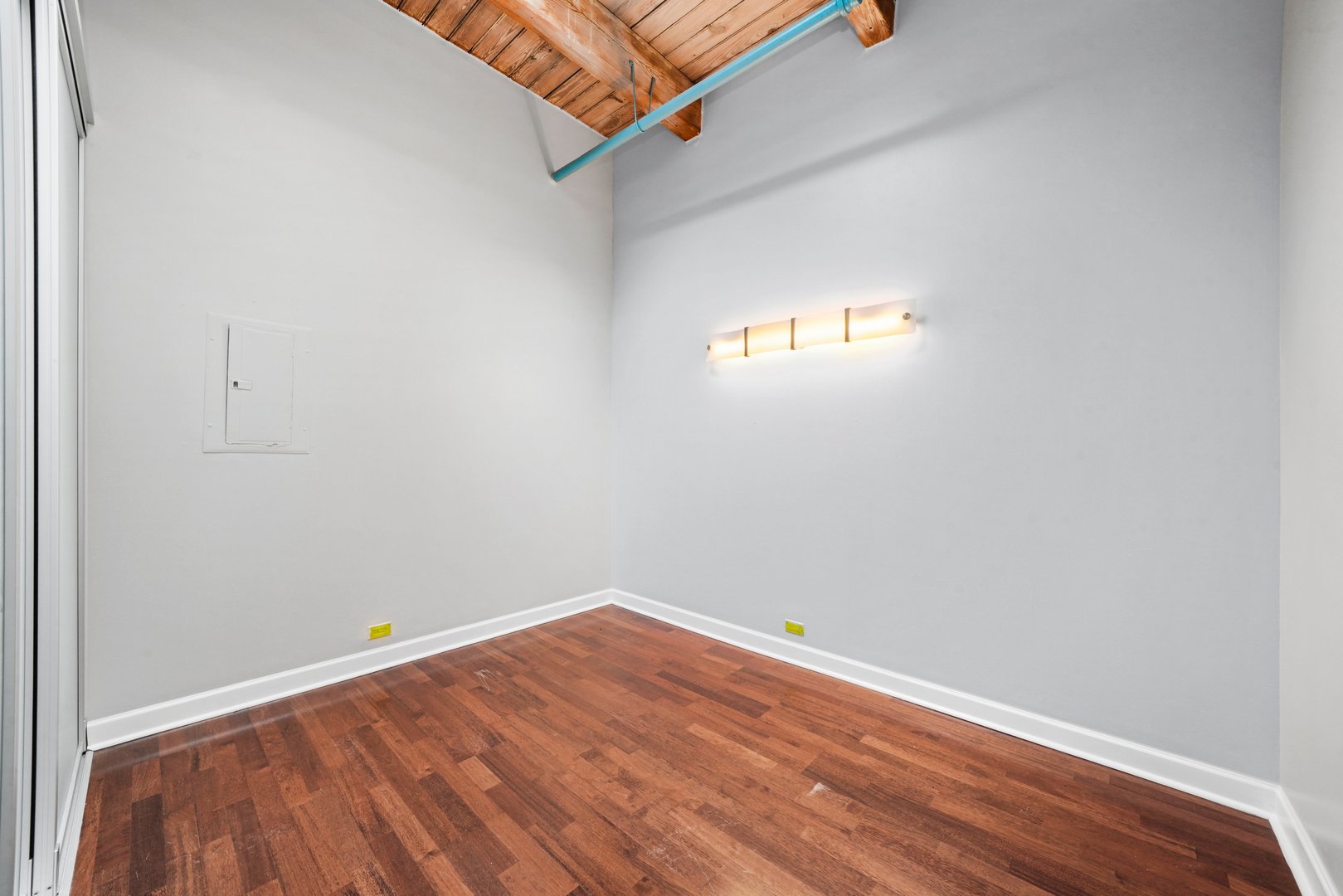 225 W Huron Street Unit: 619