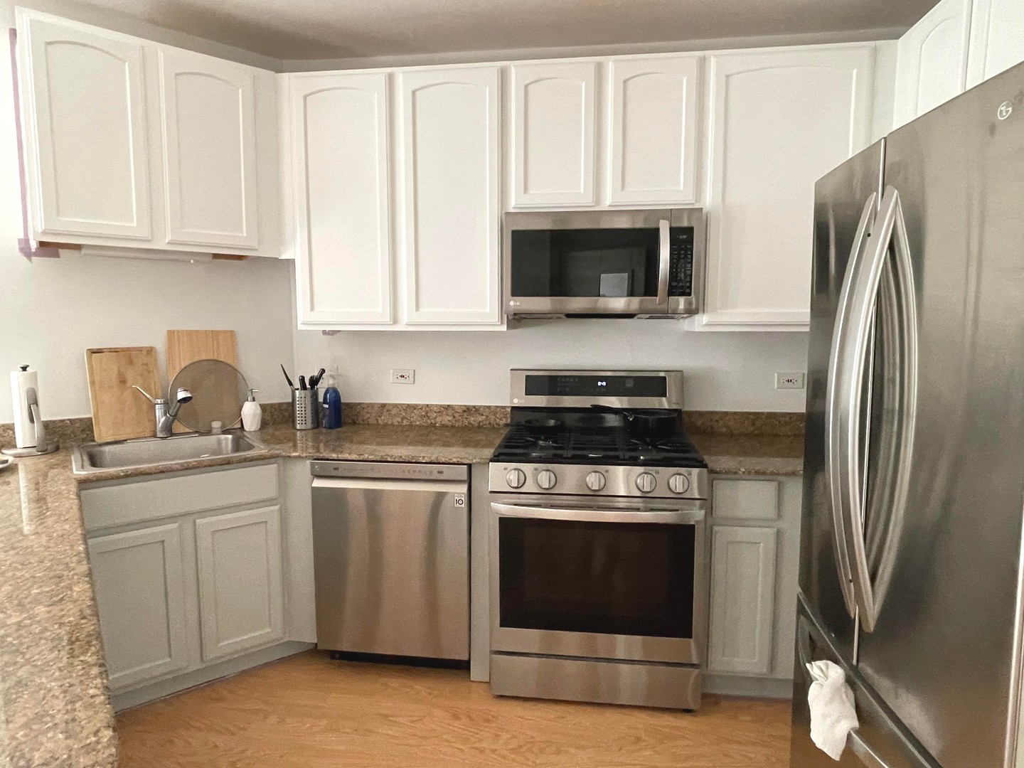 630 N State Street Unit: 2004