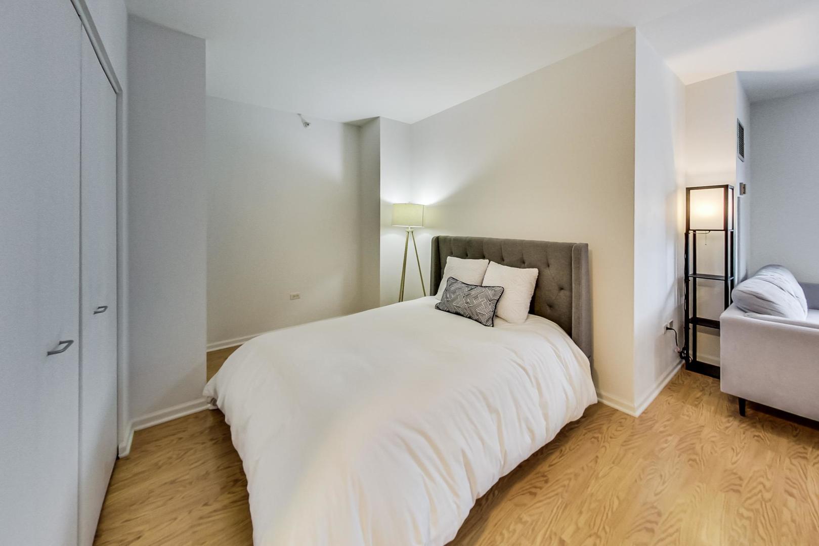 630 N State Street Unit: 2004
