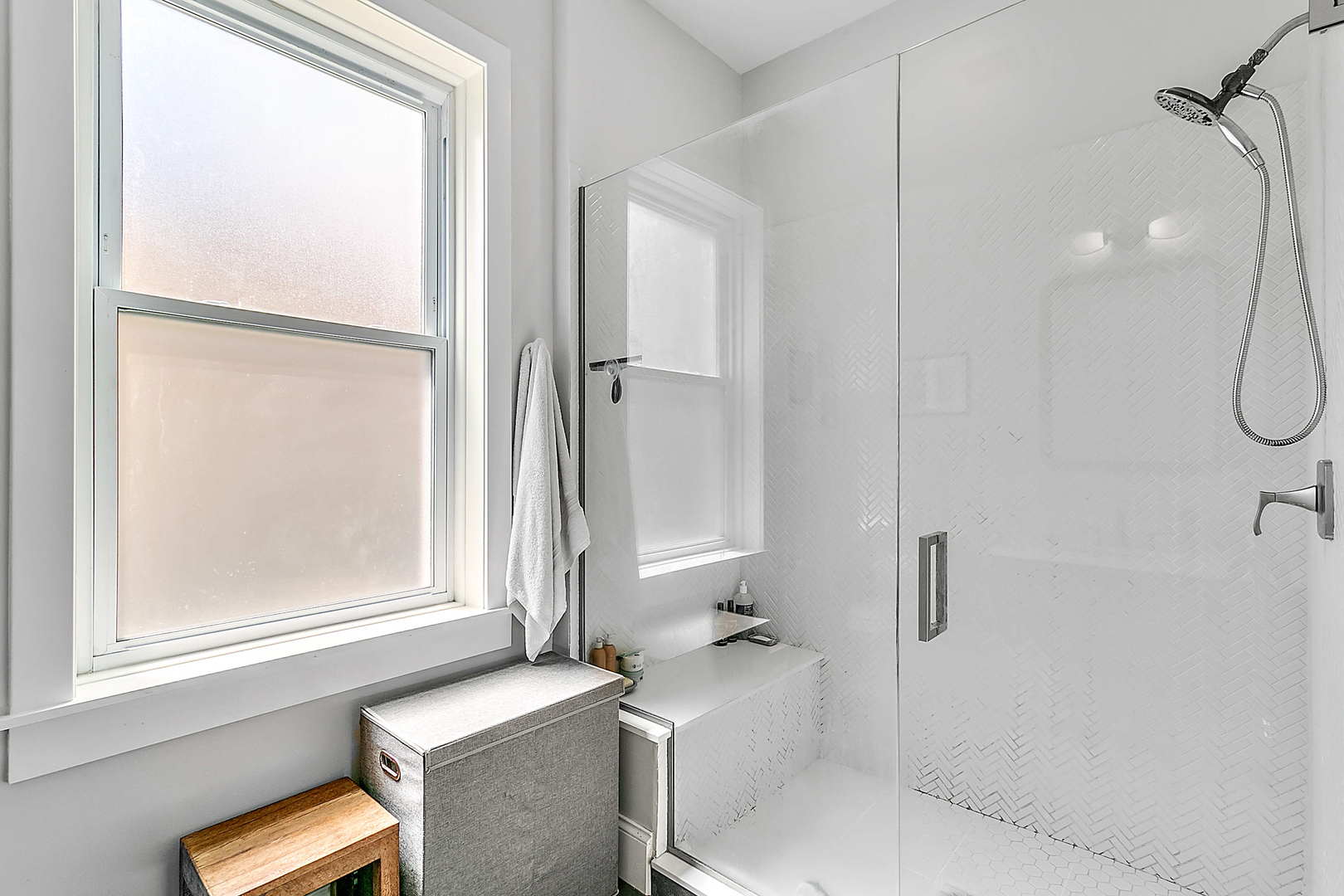 1713 N Campbell Avenue Unit: 1