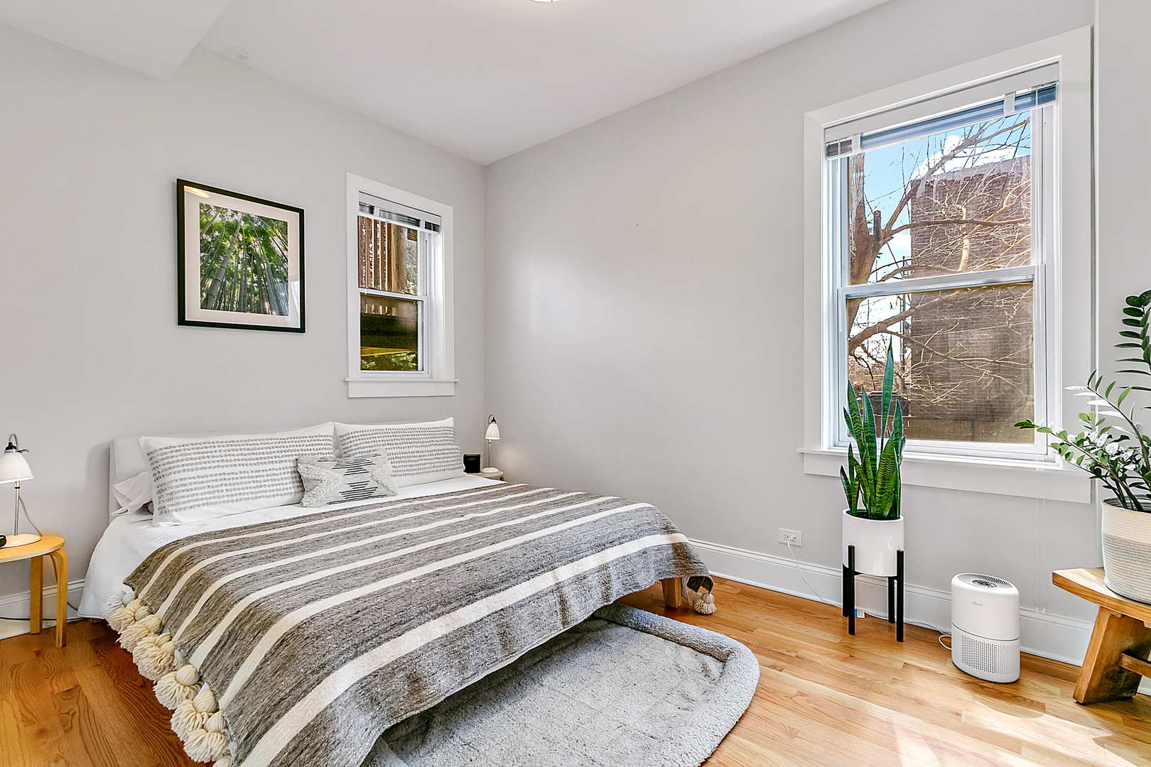 1713 N Campbell Avenue Unit: 1