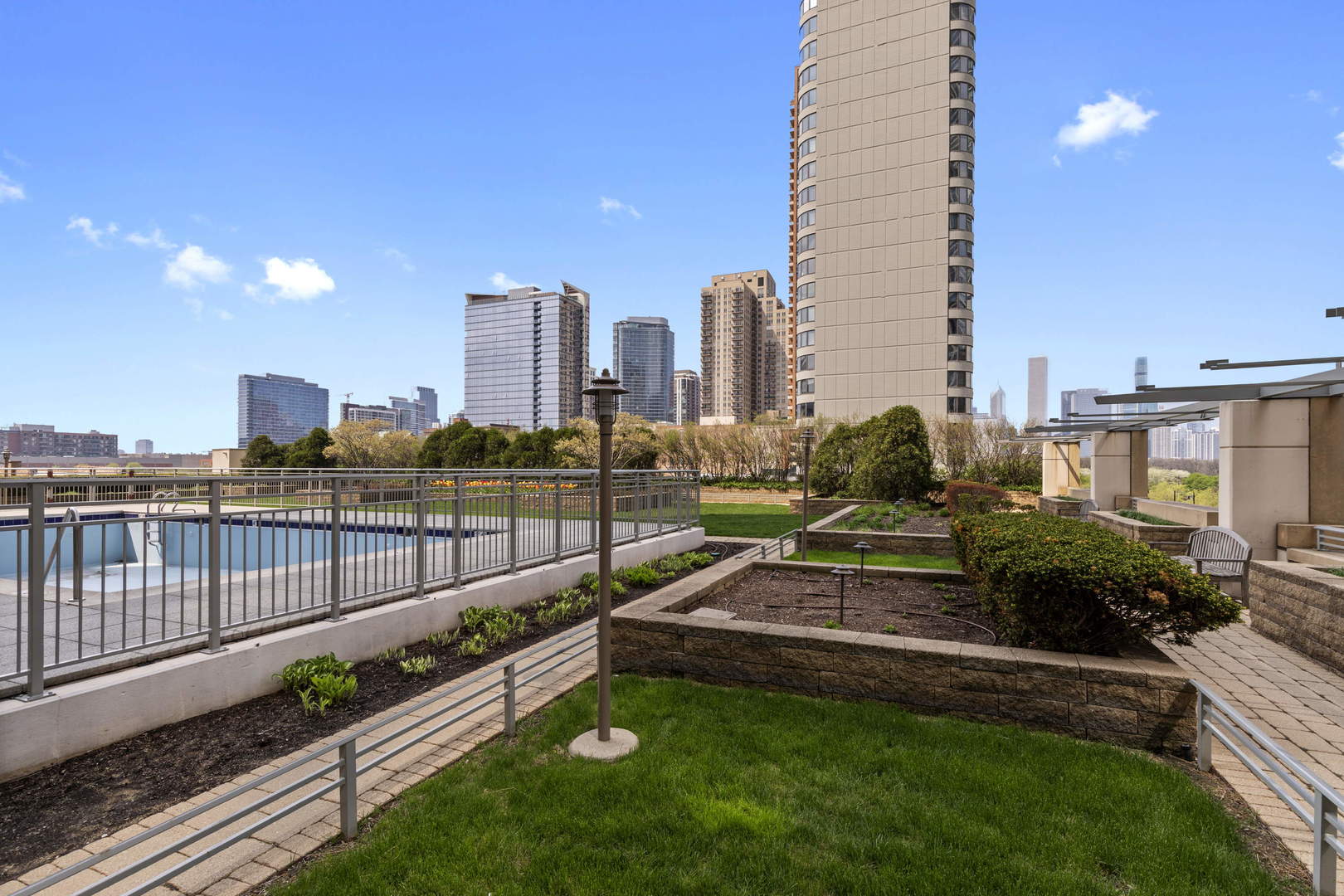 1250 S Michigan Avenue Unit: 1306