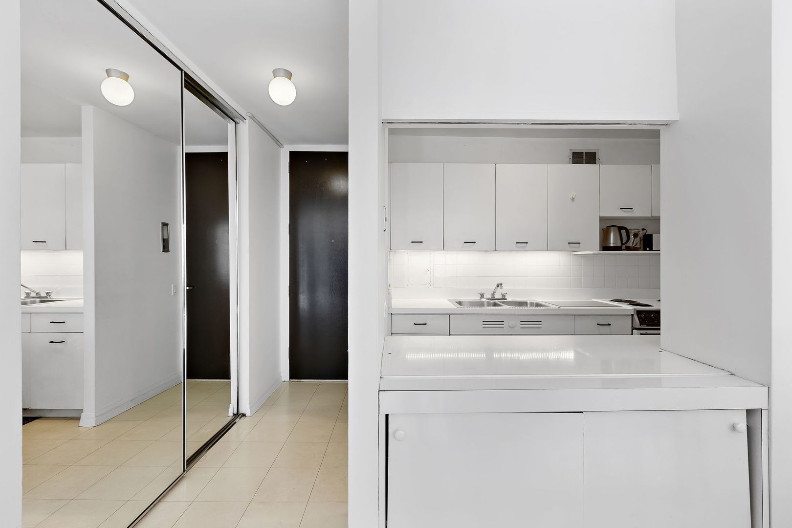 535 N Michigan Avenue Unit: 2105