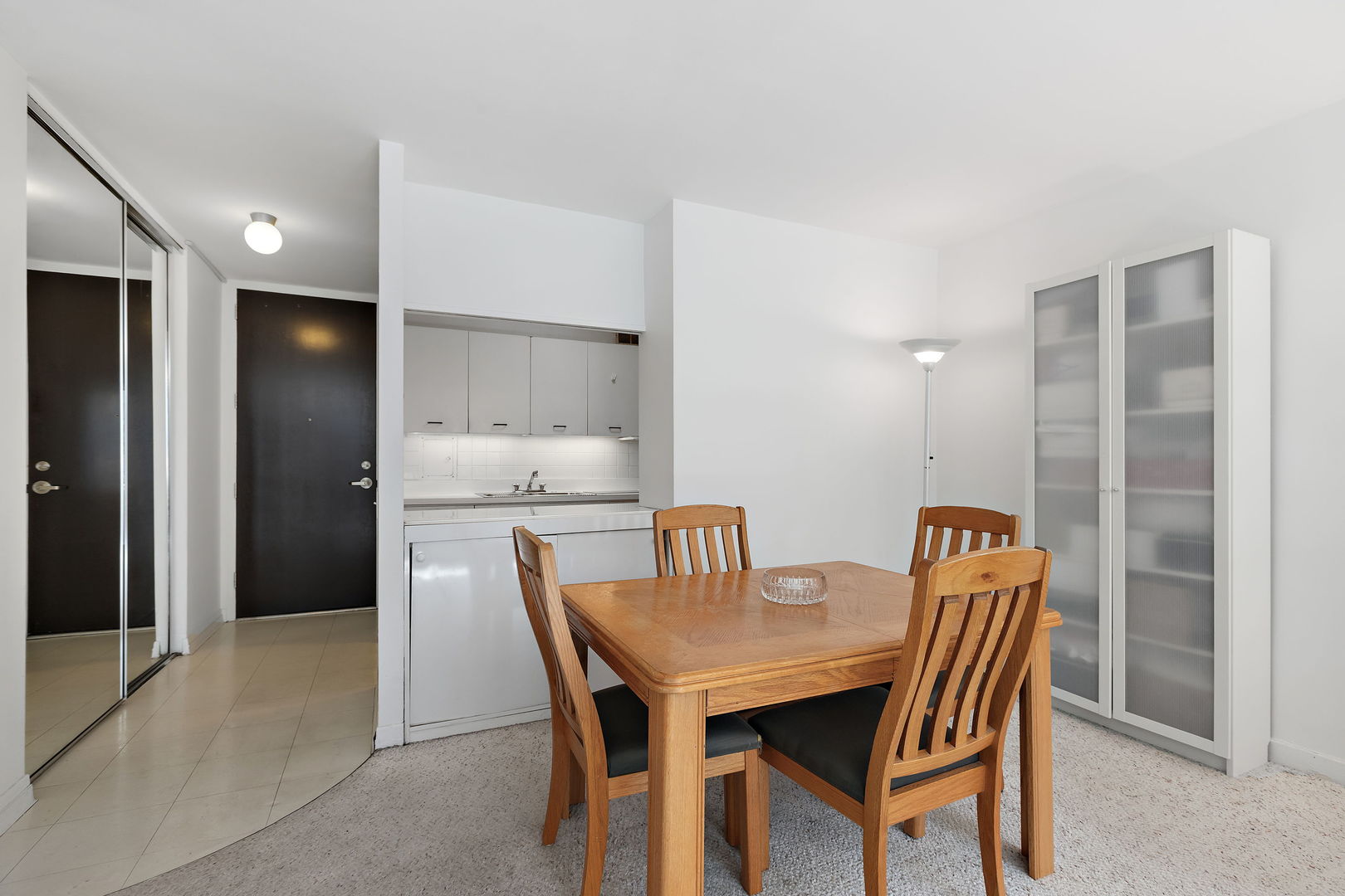 535 N Michigan Avenue Unit: 2105
