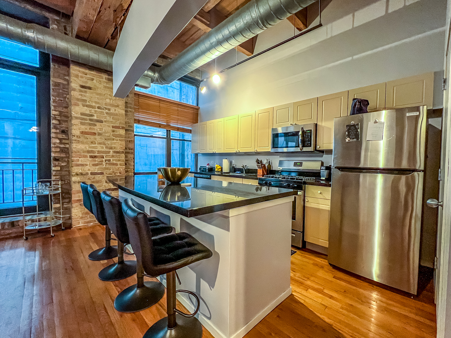 375 W Erie Street Unit: 219