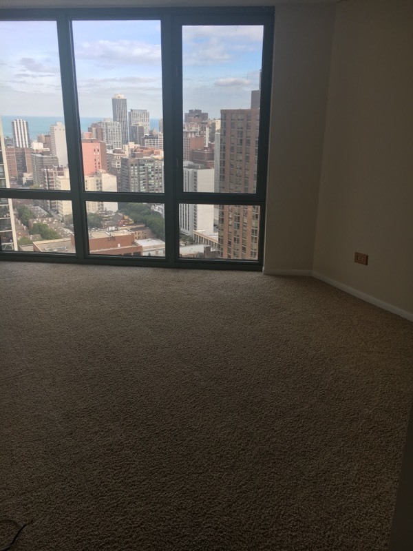 111 W Maple Street Unit: 2903