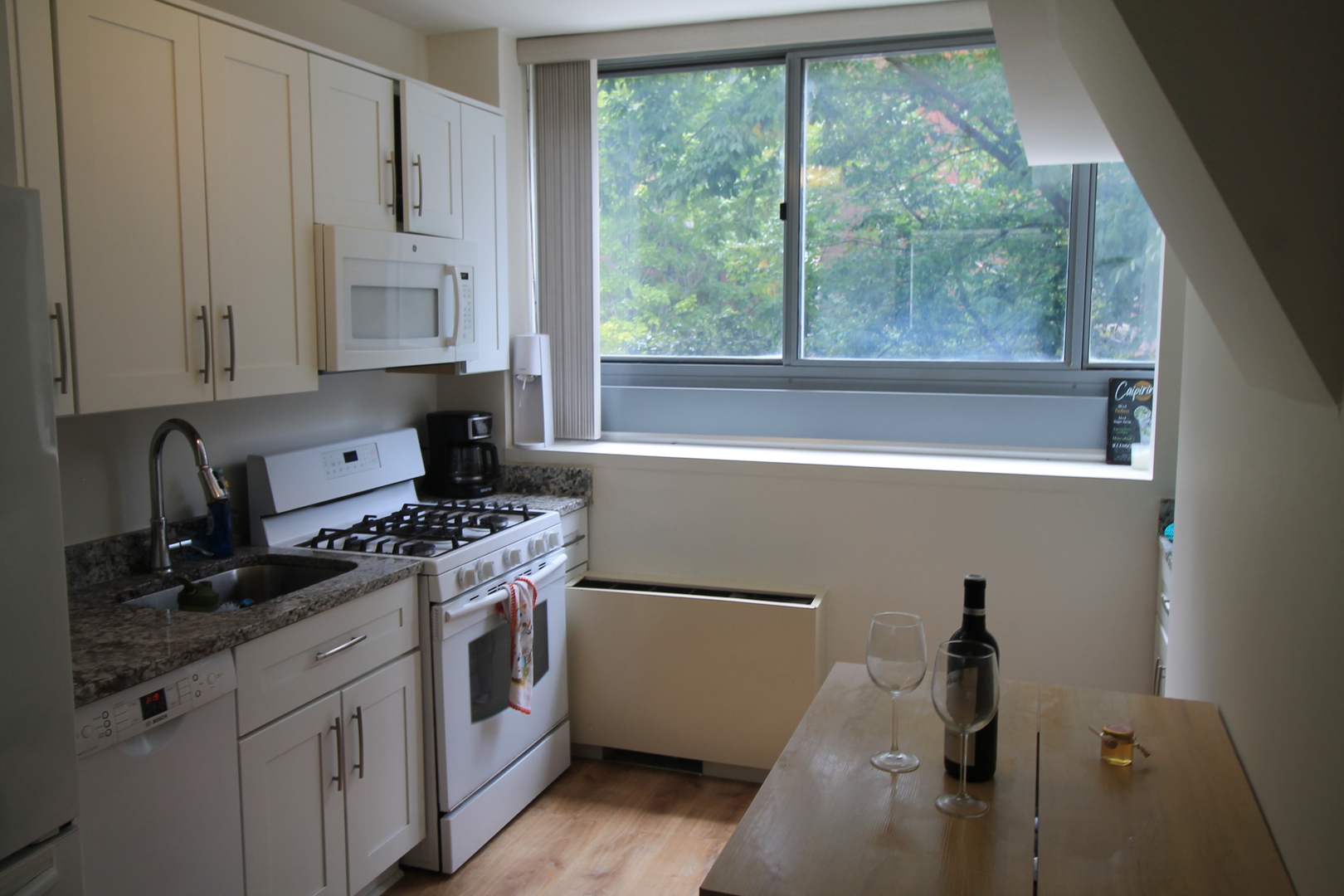 1555 N Dearborn Parkway Unit: 2A