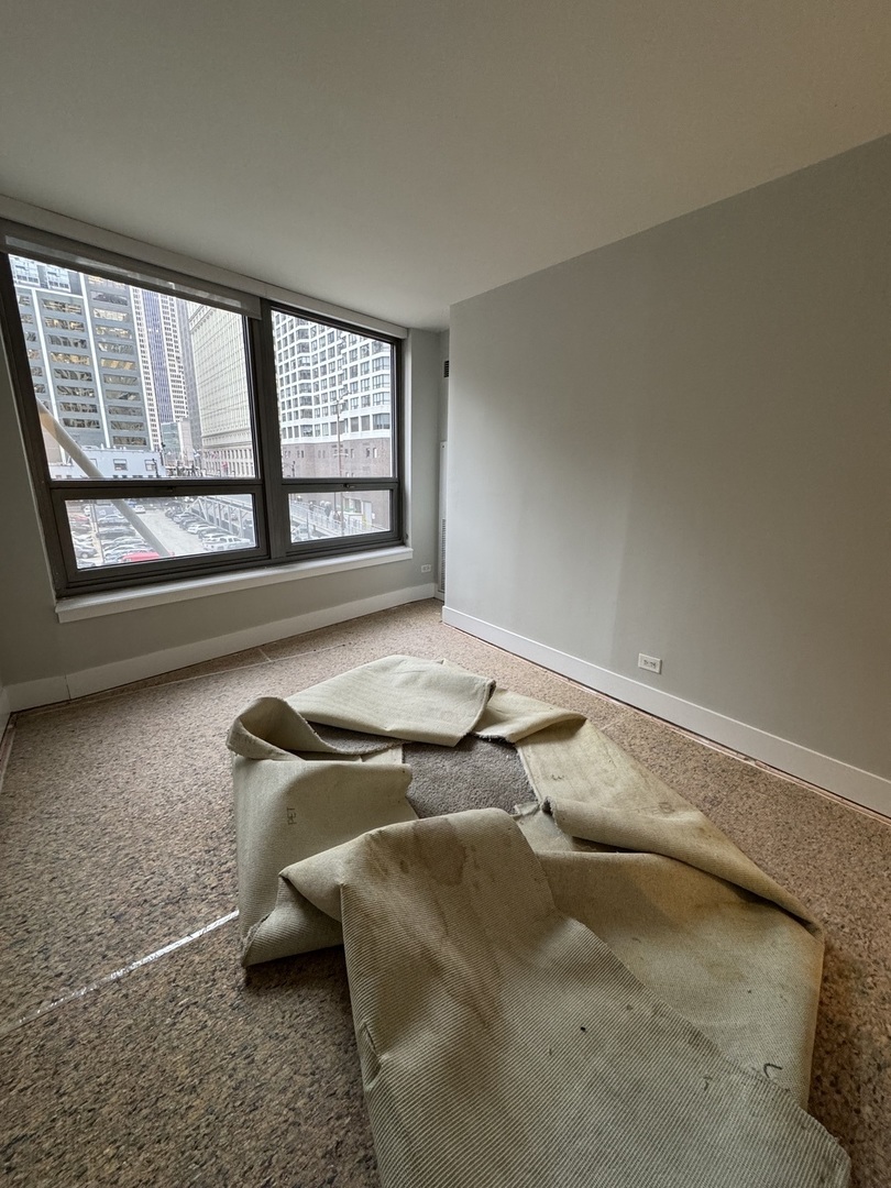 440 N WABASH Avenue Unit: 412