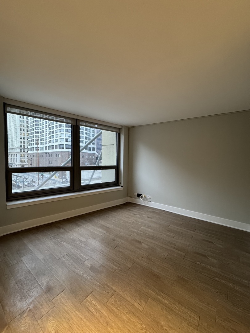 440 N WABASH Avenue Unit: 412