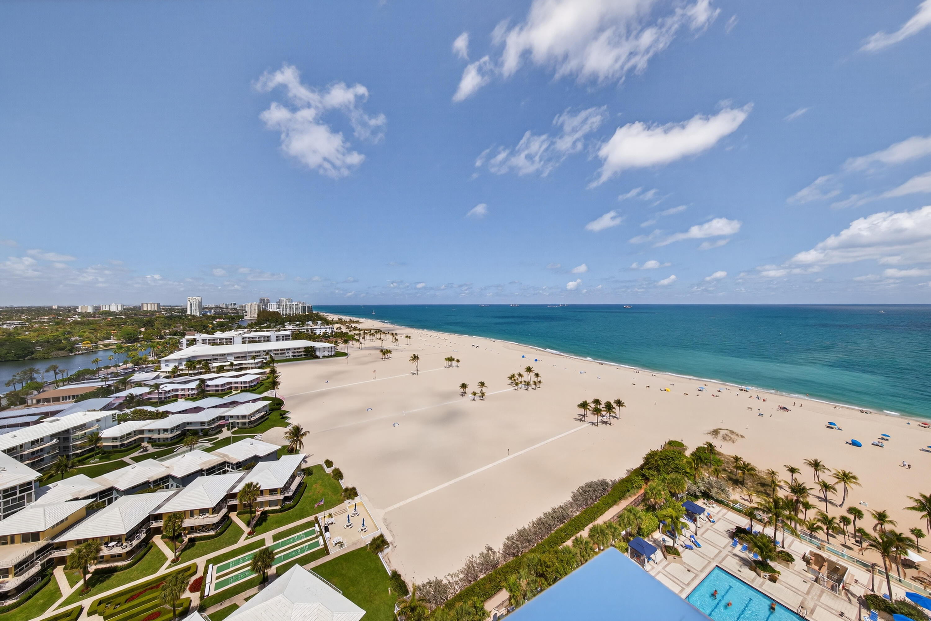 2100 S Ocean Lane 1712
