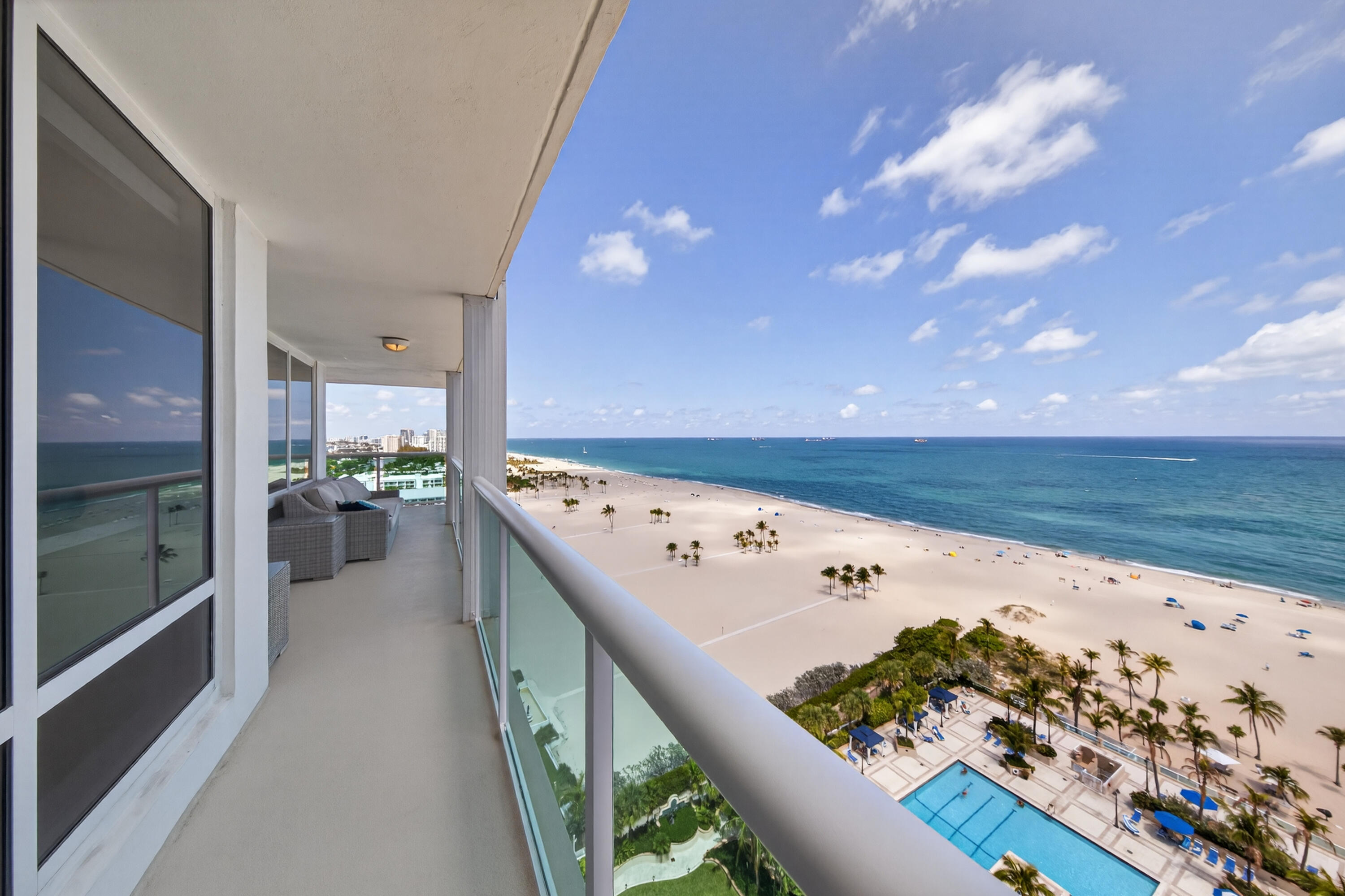 2100 S Ocean Lane 1712