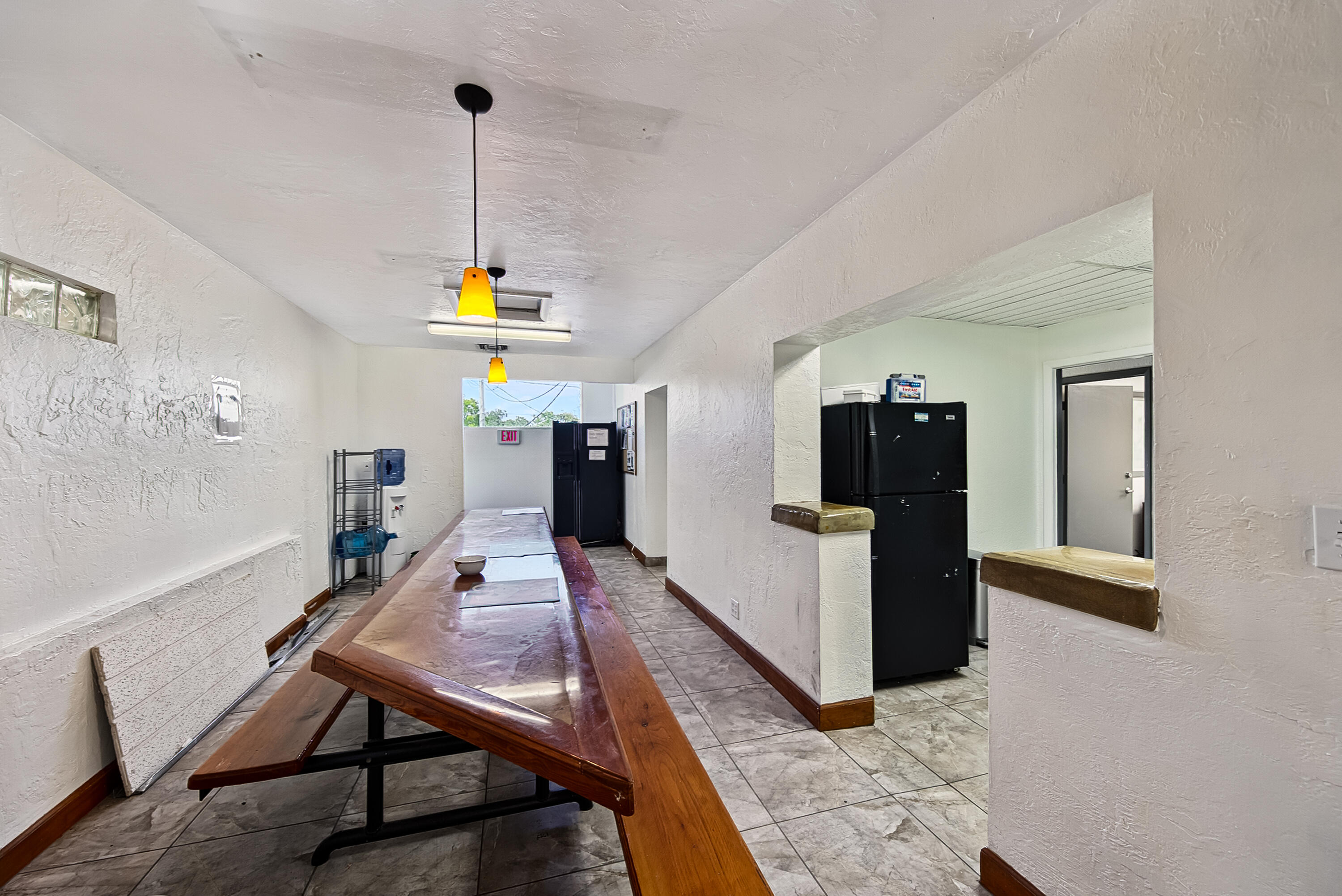936 NW 1st Street