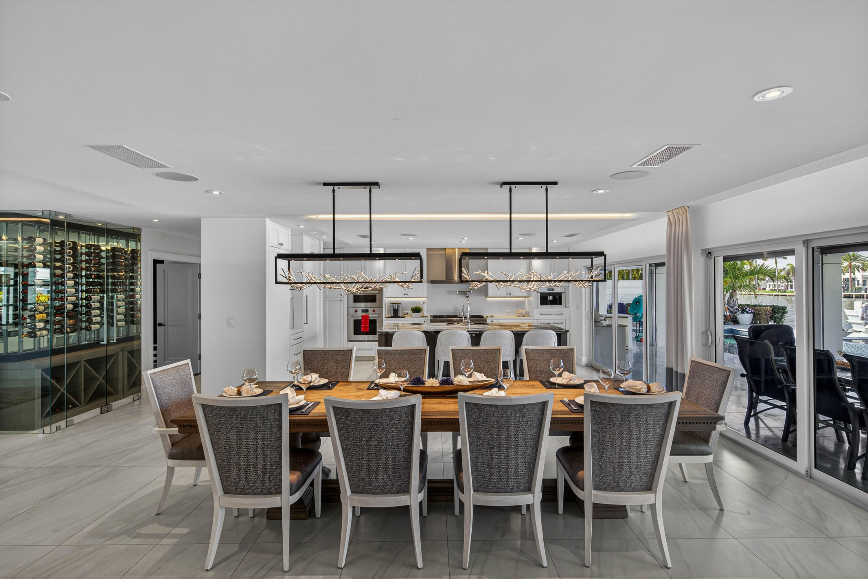 3109 NE 42nd Court